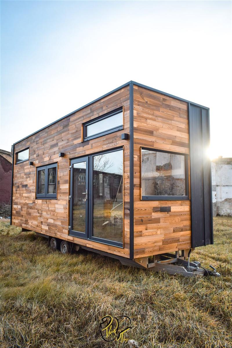 Cappuccino — AURORA 1-bedroom, Romania